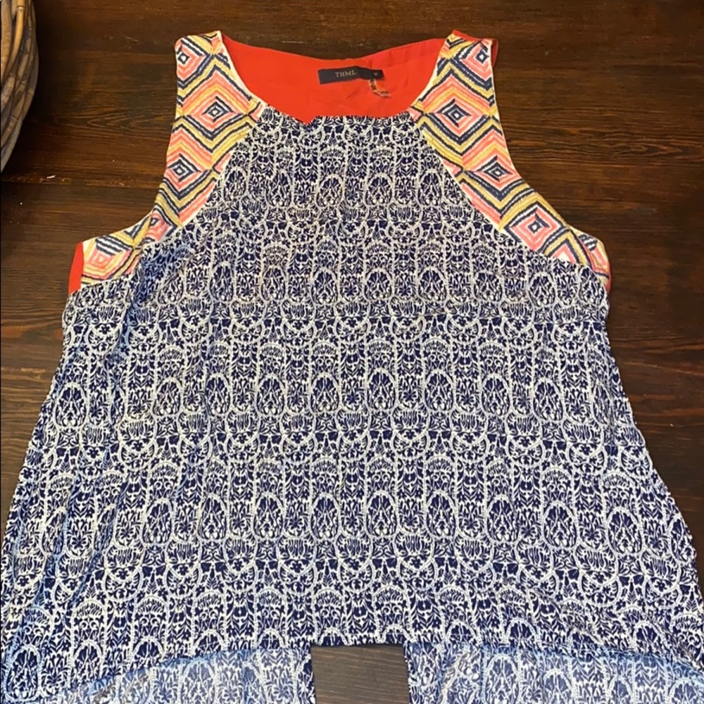 THML medium open back top